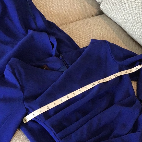 Talbot Runhof pret blue back zip gown, ruched, slit back, size 8 - Picture 11 of 14